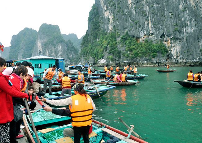 Check – in những bãi biển đẹp không nên bỏ qua khi đến Quảng Ninh