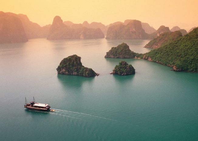 Top Reasons To Fall In Love With Ha Long Bay