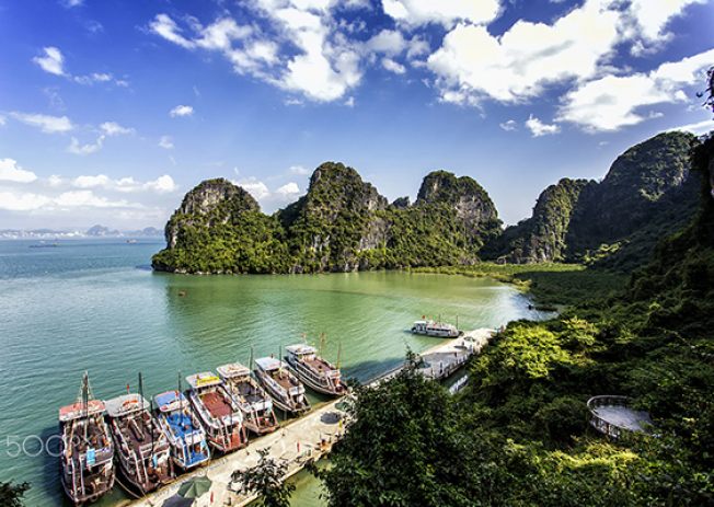 Charming beauty of Halong Bay