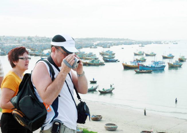 Báo nước ngoài "quảng bá" du lịch Việt Nam