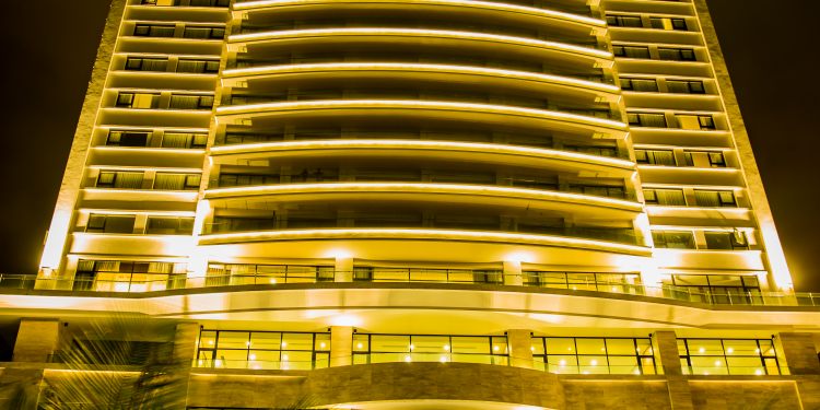 Tưng bừng đón Giáng sinh và Năm mới tại Wyndham Legend Halong