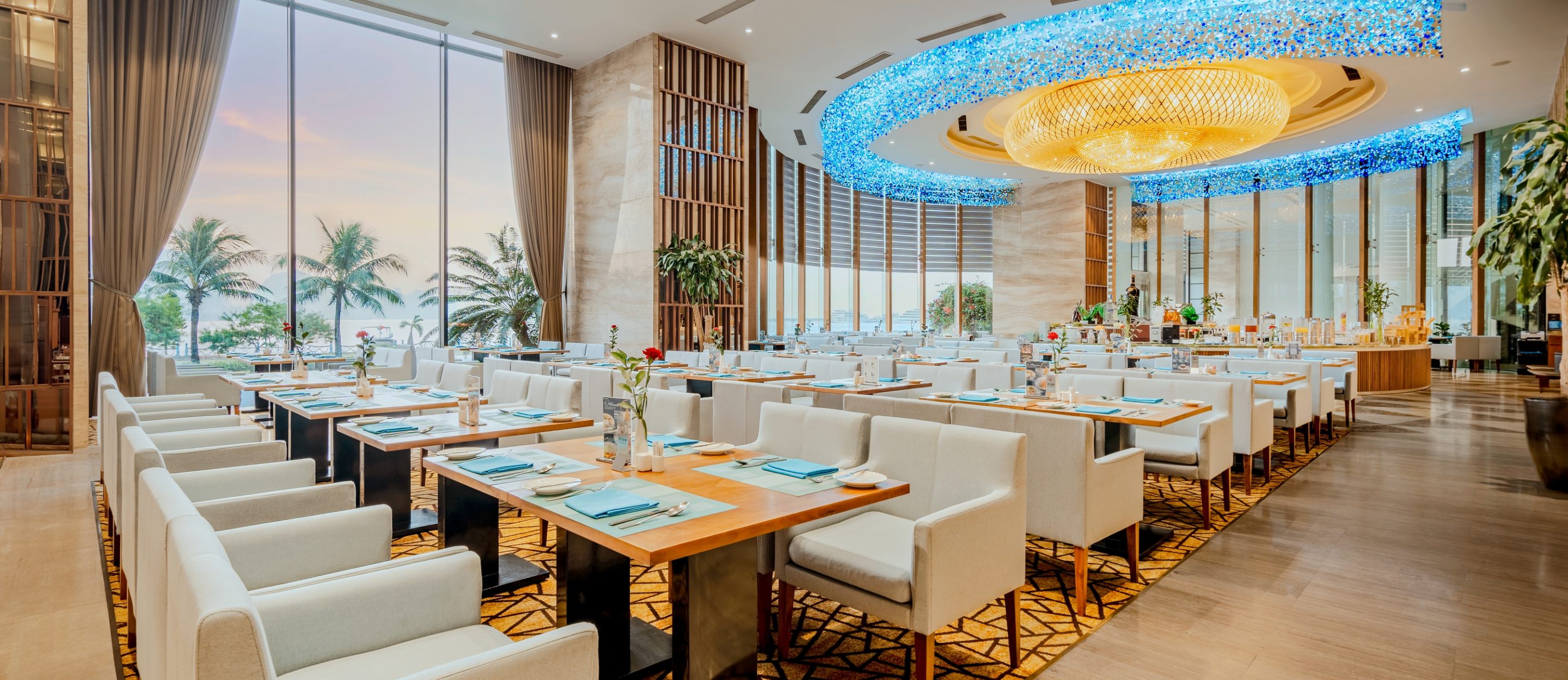 Wyndham Legend Halong