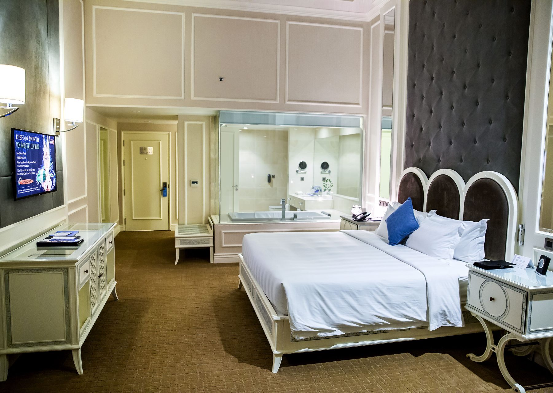 Phòng Executive Deluxe Hướng Biển