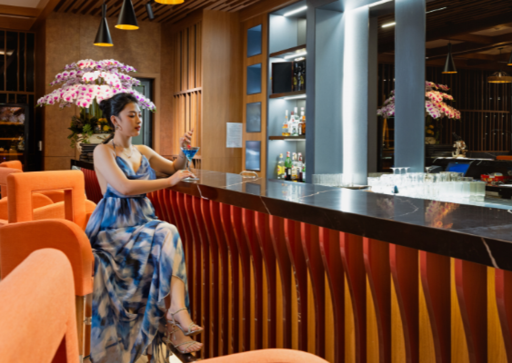 Top quán bar nhất định phải ghé khi du lịch Hạ Long