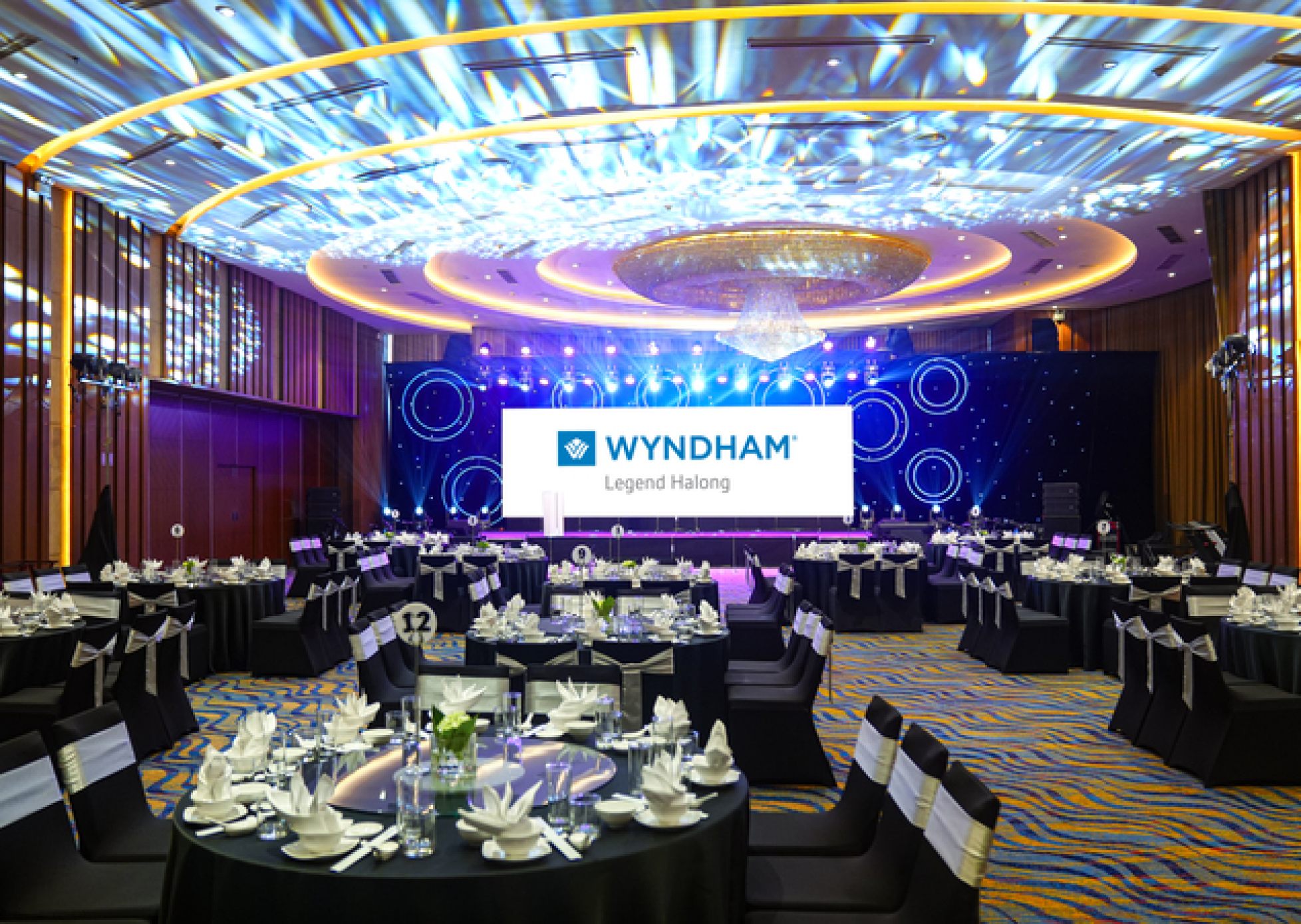 TOP 3 YEAR END PARTY VENUES IN HA LONG