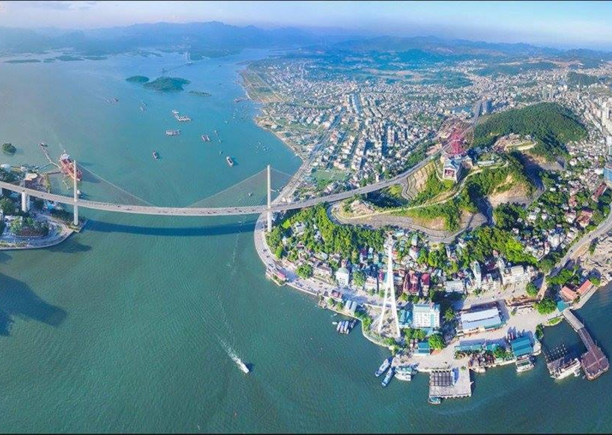 Mùa thu Hạ Long - Covid 19