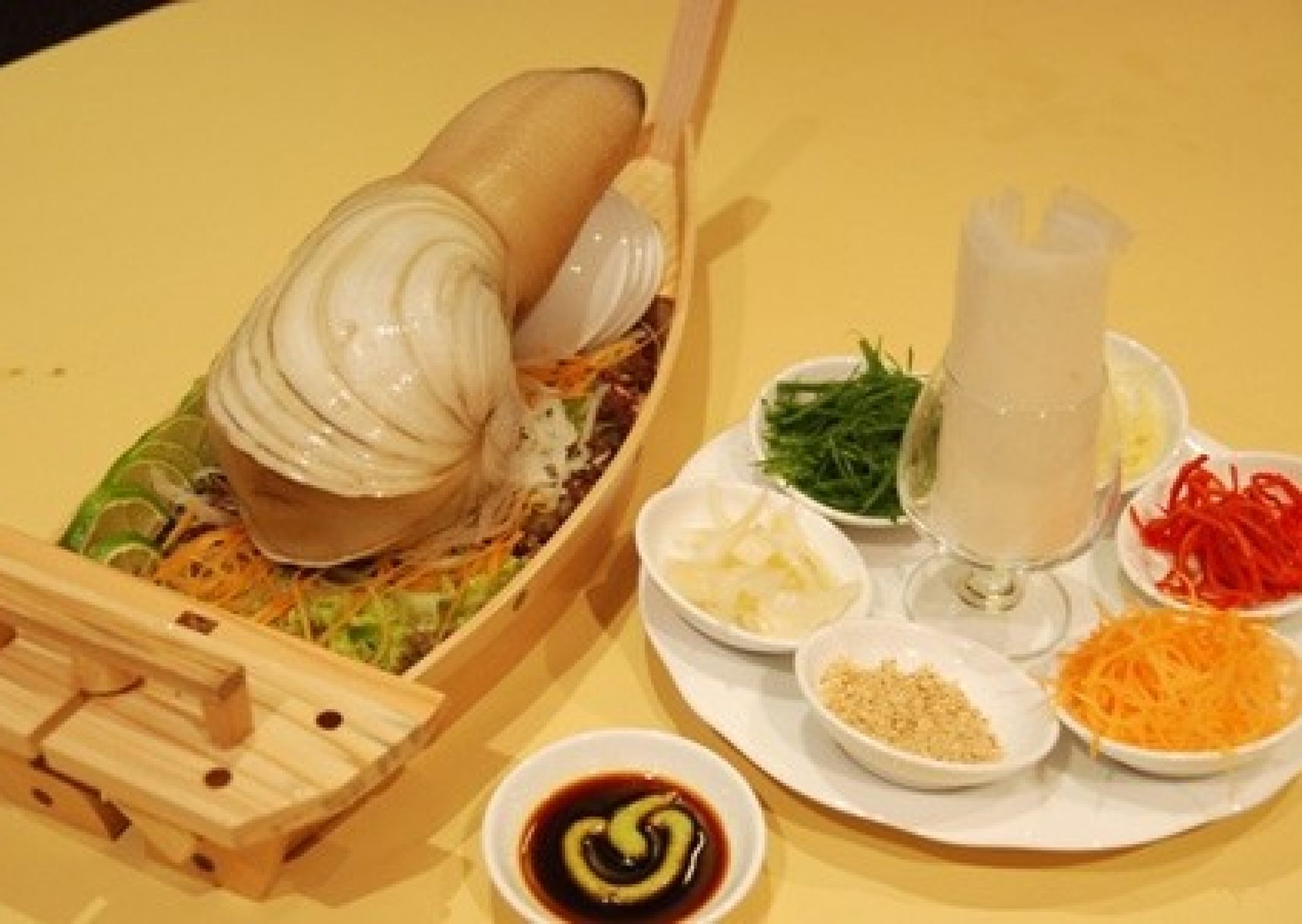 Đến Hạ Long thưởng thức ốc tu hài