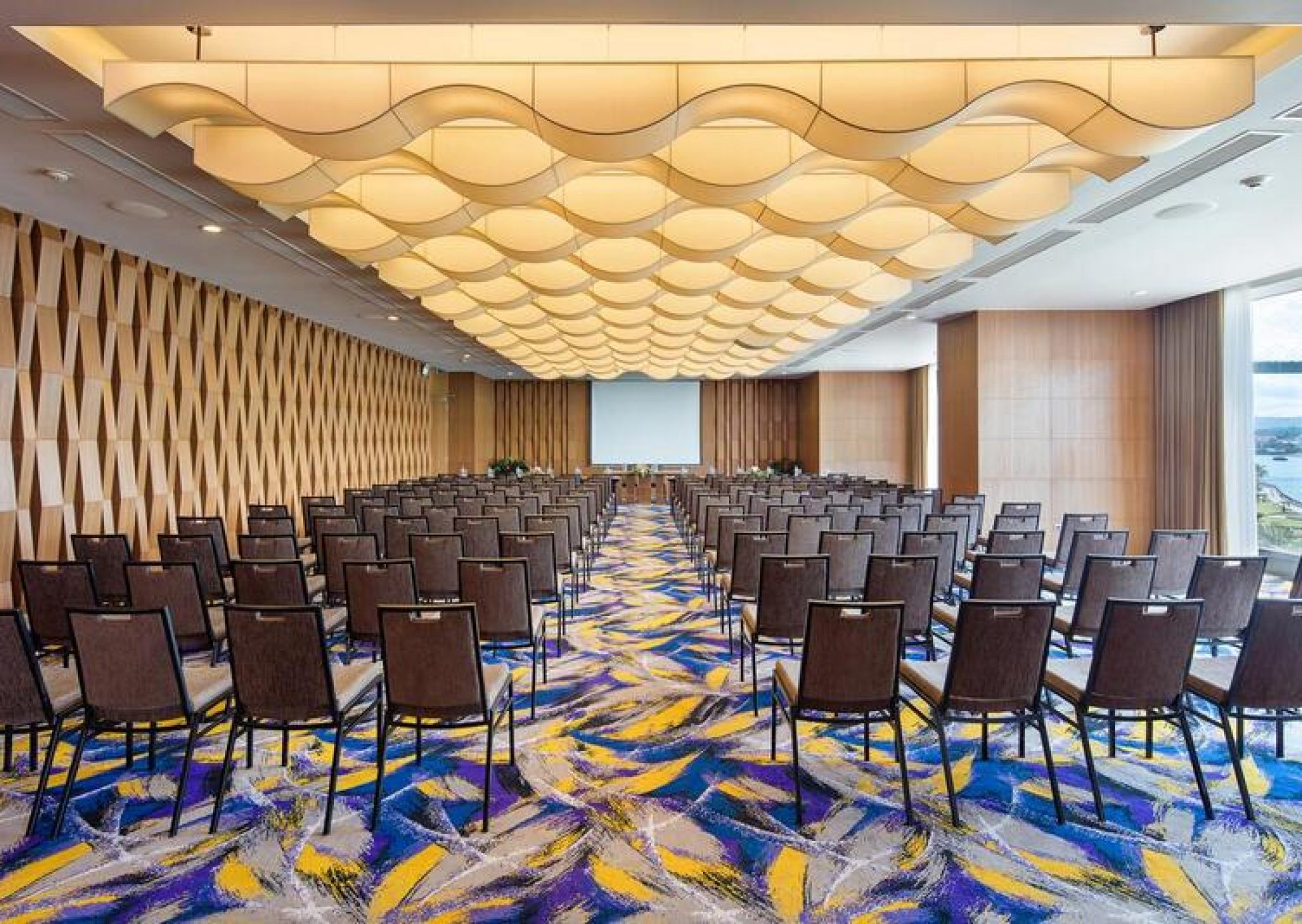 Multi-Function Conference Room System At Wyndham Legend Halong