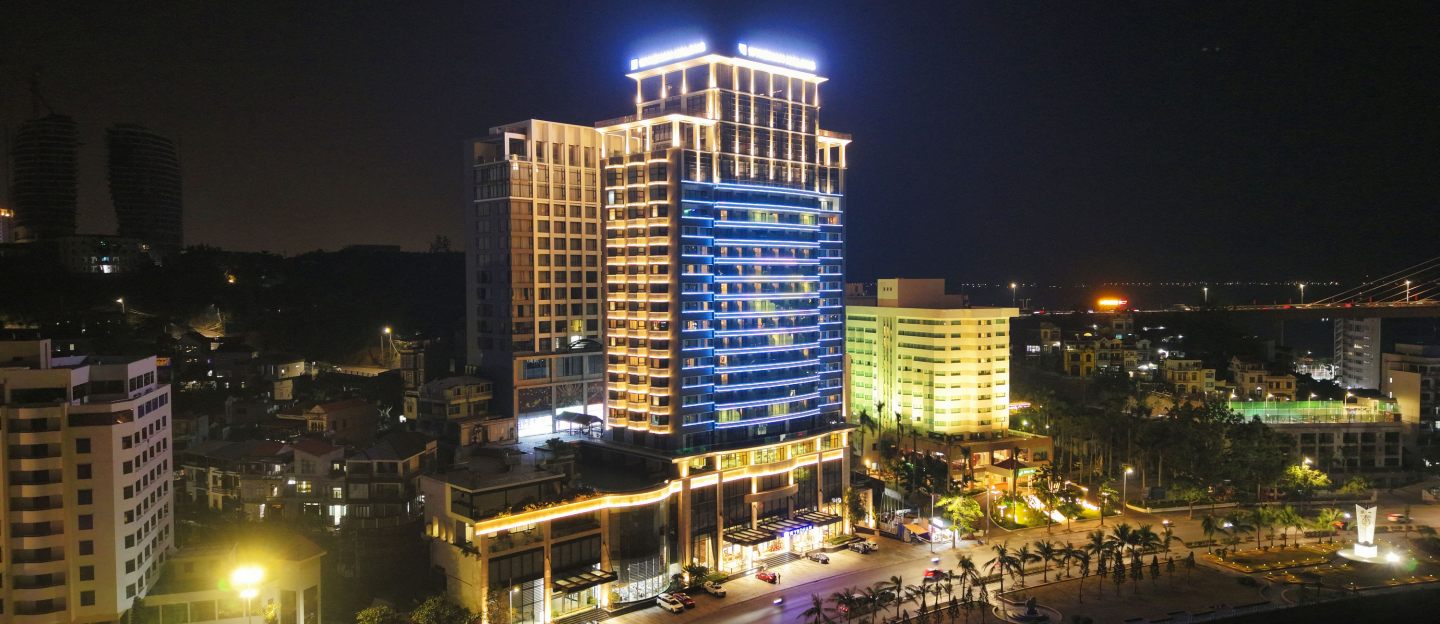 Wyndham Legend Halong