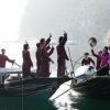 Ngắm toàn cảnh hạ Long trên đỉnh Đảo Titop