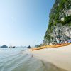 Hang Cỏ - "Nhà hát" giữa biển khơi