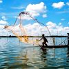Một ngày rong ruổi cùng dân chài Hạ Long