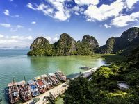 What should I buy as gifts on visiting Halong Bay?