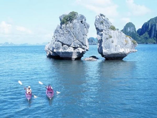 Sự đổi thay của bãi tắm mới ở Hạ Long