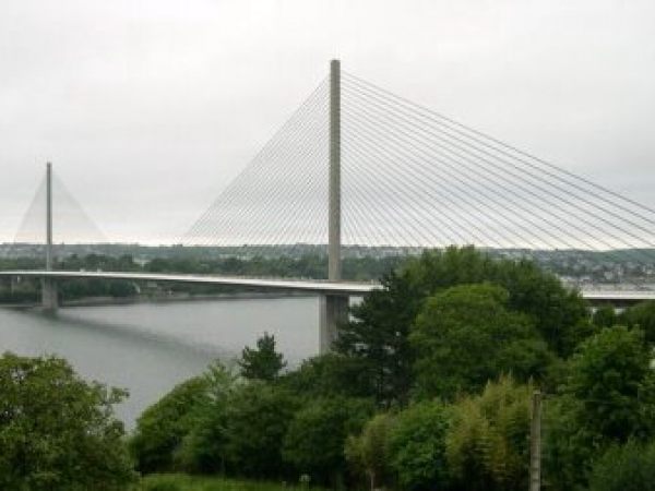 Bãi biển Bãi Cháy - khu du lịch nổi tiếng