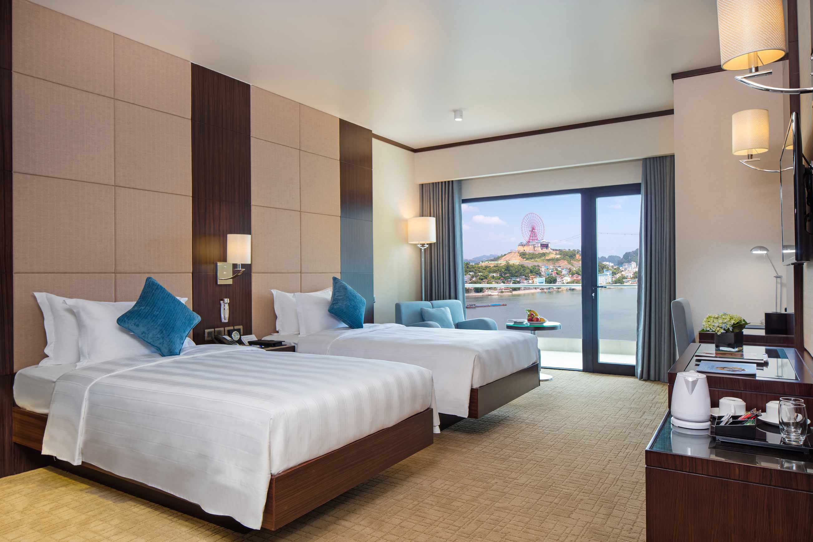 Sider-winham-halong
