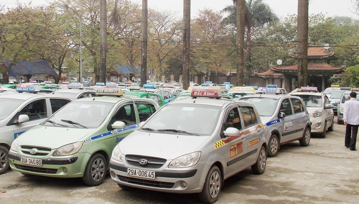 Moving to Ha Long by taxi - Transportation to Ha Long