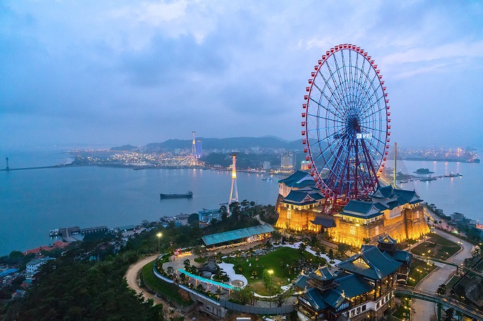 Ha Long park