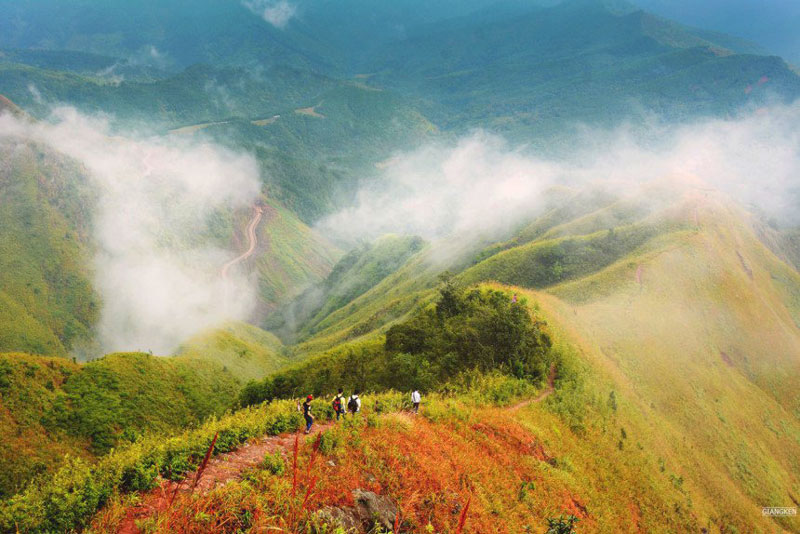 Binh Lieu in the grass fired season - miniature sapa of Quang Ninh