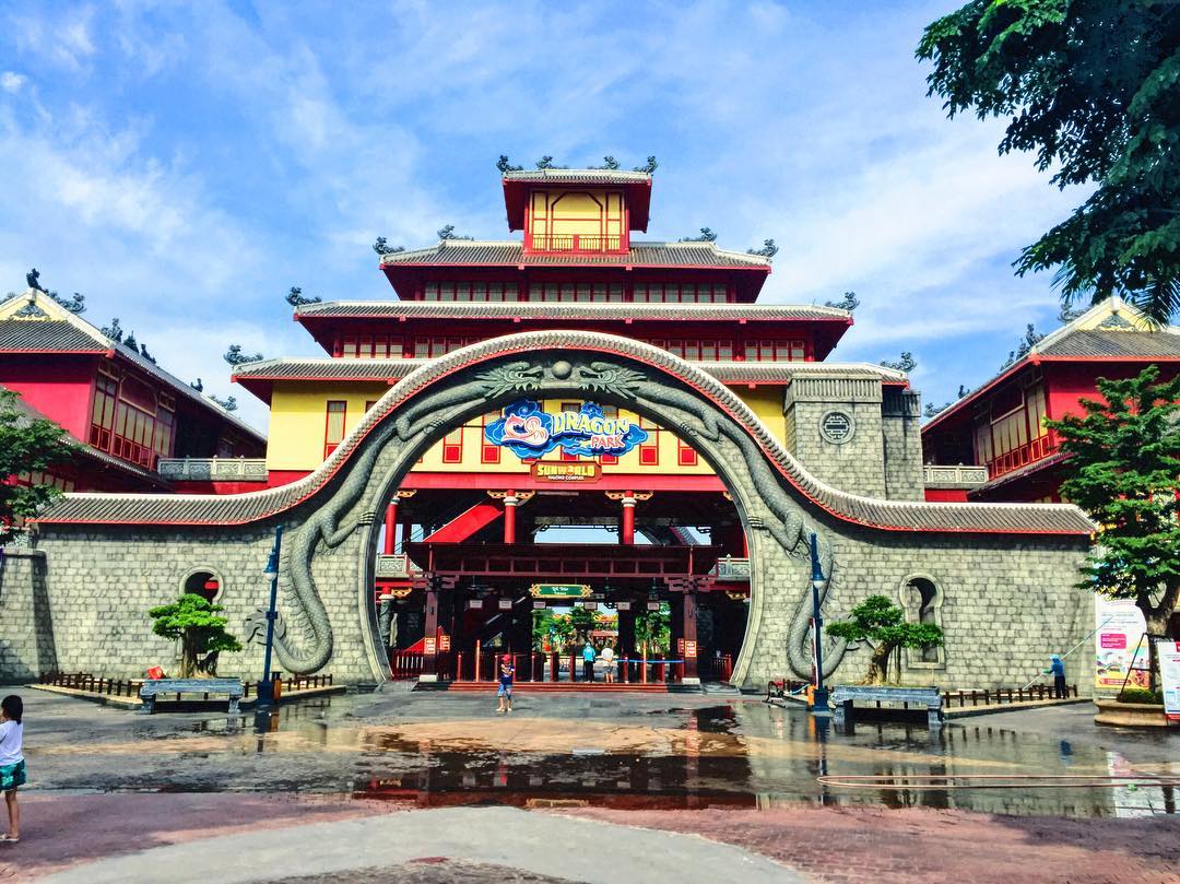 Có một tiểu Trung Quốc giữa lòng Hạ Long | Wyndham Legend Halong
