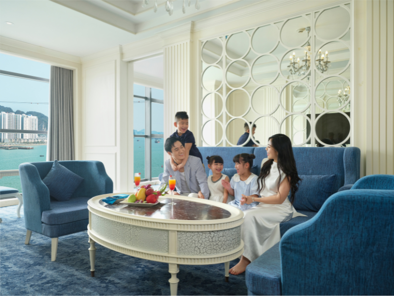 khách sạn có bể bơi trẻ em Hạ Long