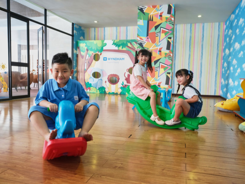 khách sạn gia đình Hạ Long