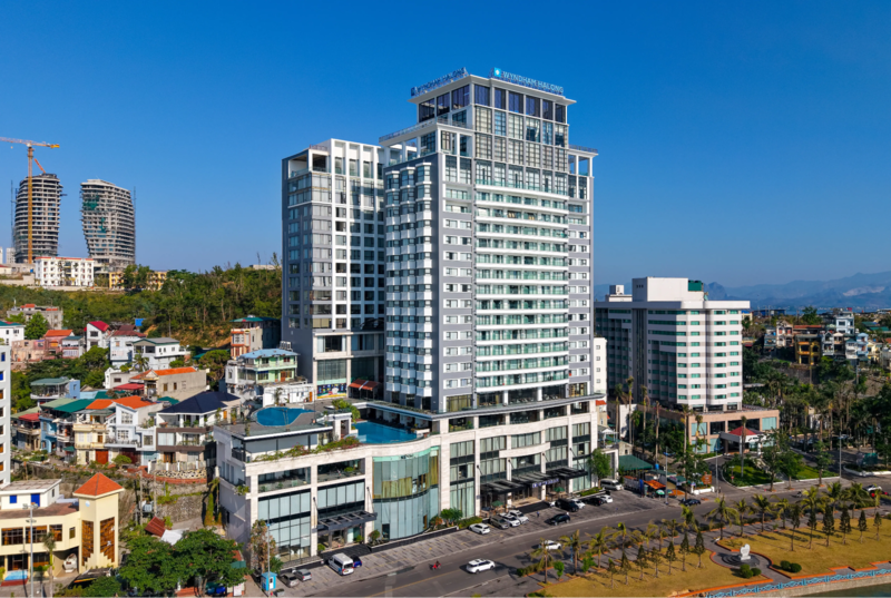 khách sạn gần du thuyền Hạ Long