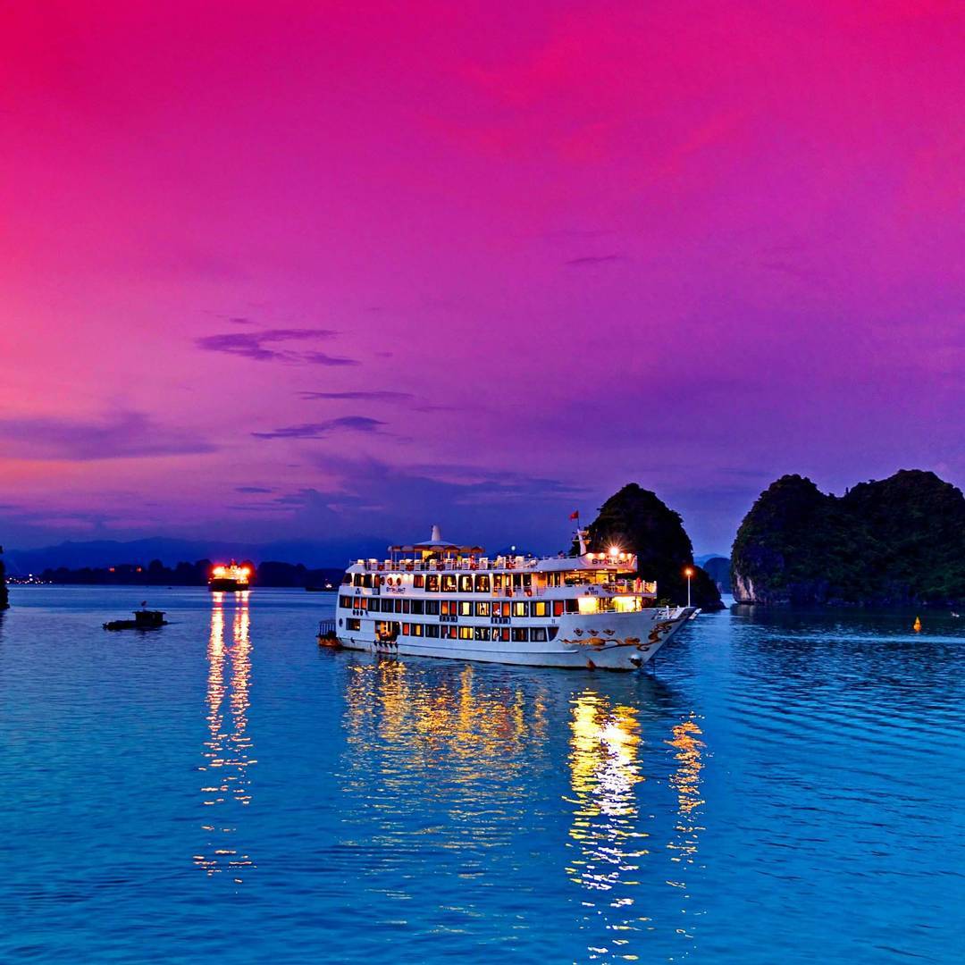 Ngủ đêm trên du thuyền 1 Ngủ đêm trên du thuyền 1