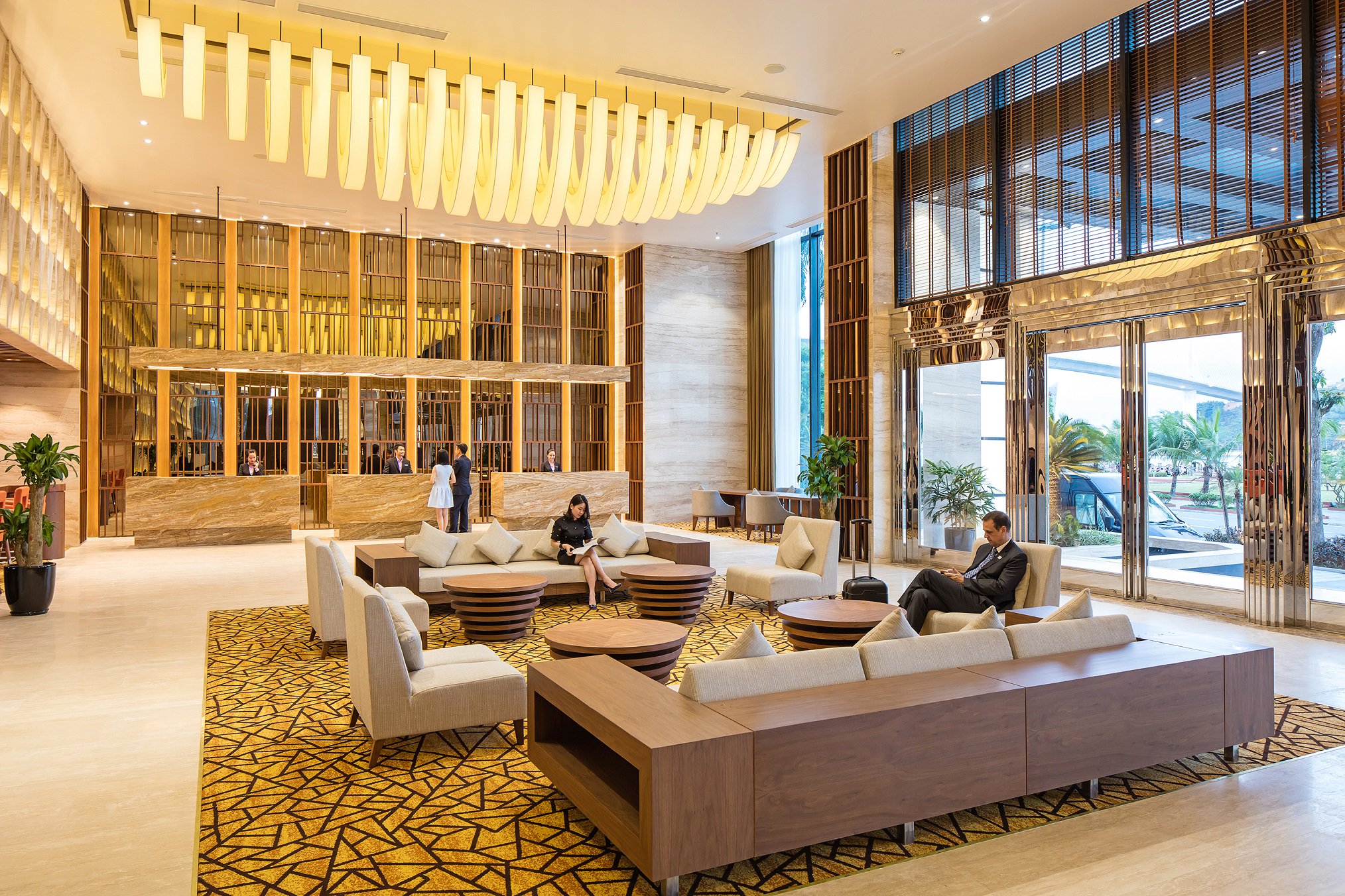 Đến Hạ Long, nên ở khách sạn nào tốt nhất?4