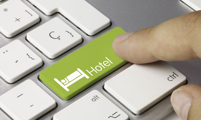 Tìm hiểu ƯU và NHƯỢC điểm của đặt phòng khách sạn trực tuyến2