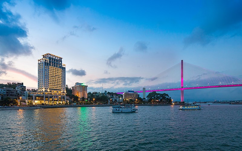 Khách sạn Hạ Long có view “chất nhất quả đất” đáng đến một lần1