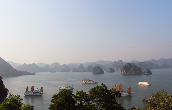 HA LONG SUONG MU